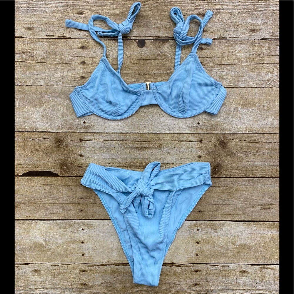 NWOT 437 Swim blue bikini top and bottom